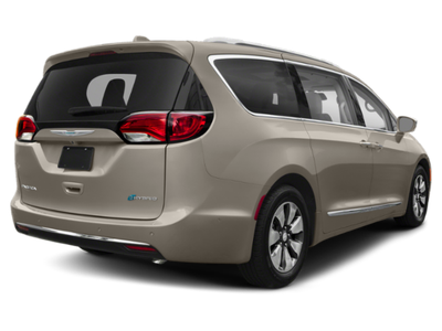 2018 Chrysler Pacifica Hybrid Touring Plus