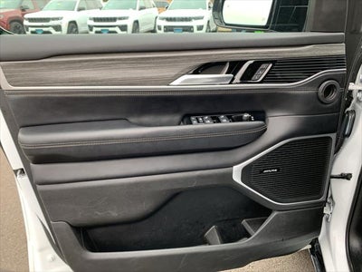 2024 Jeep Wagoneer L Series II