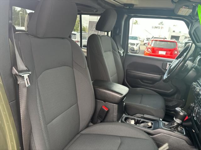 2022 Jeep Gladiator Willys