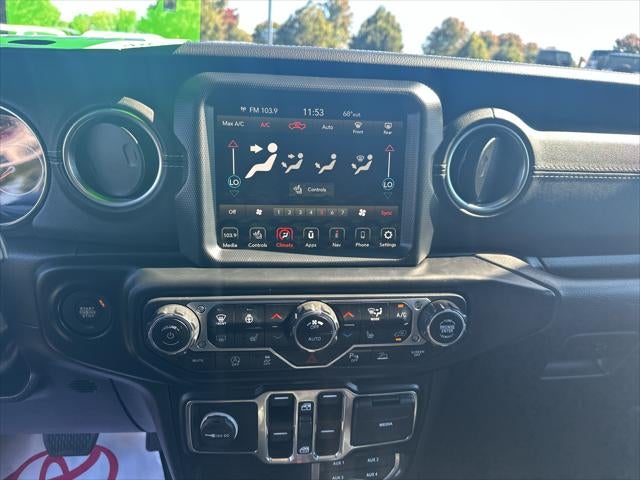 2022 Jeep Gladiator Overland