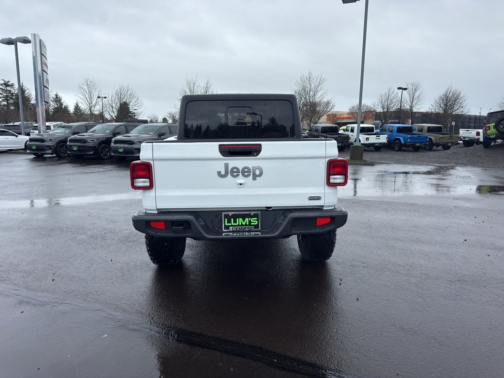 2023 Jeep Gladiator Overland