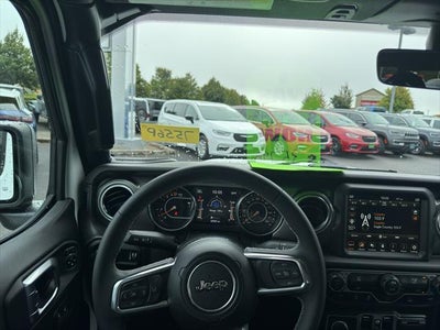 2023 Jeep Gladiator Overland