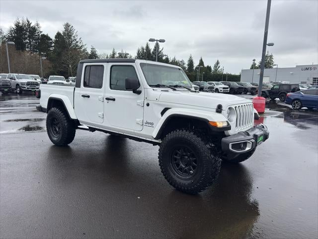 2023 Jeep Gladiator Overland