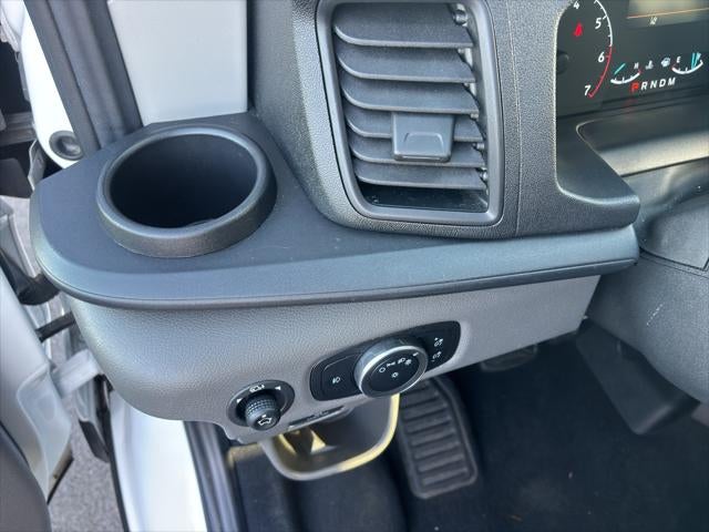 2024 Ford Transit Wagon XLT