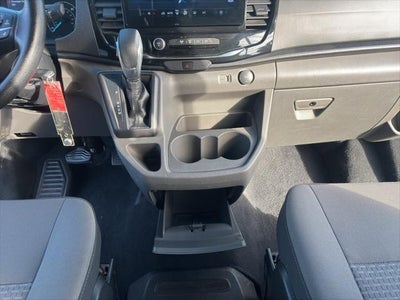 2024 Ford Transit Wagon XLT