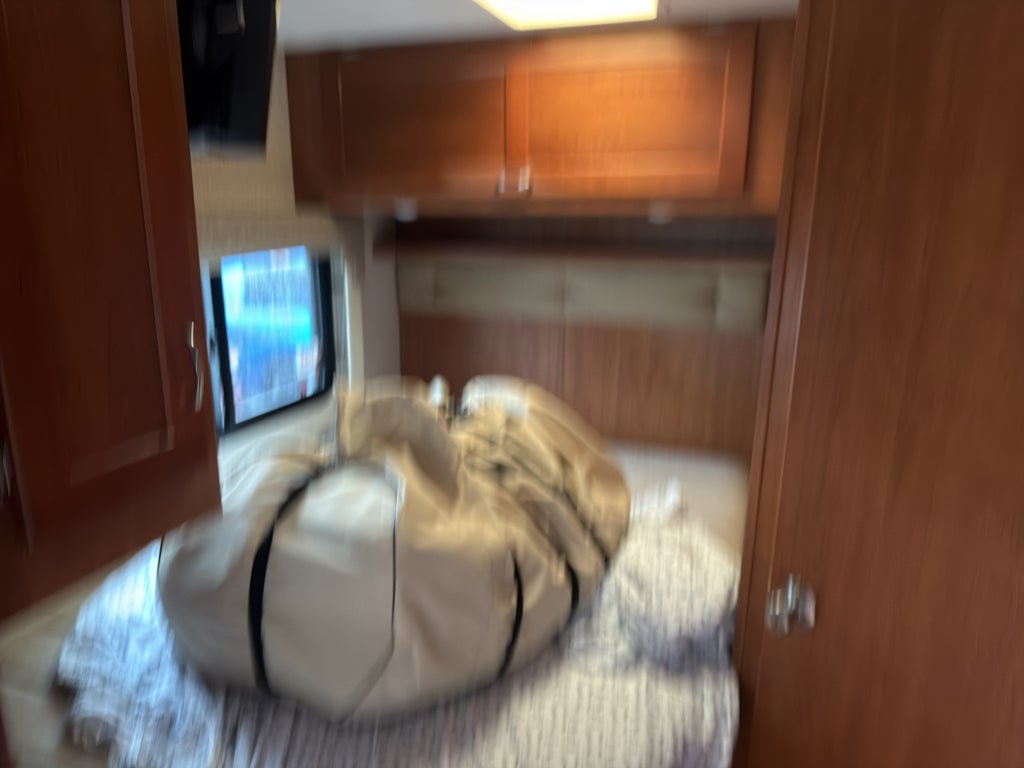 2017 Ford E-450 Super Duty Base