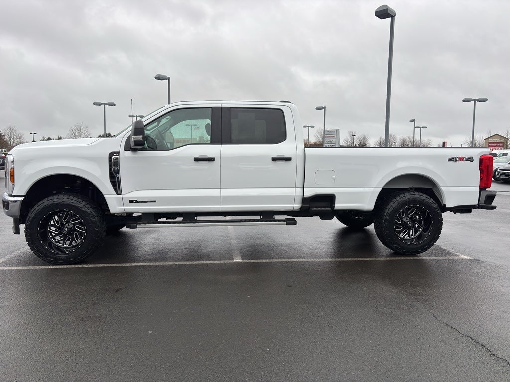 2025 Ford F-250 XLT