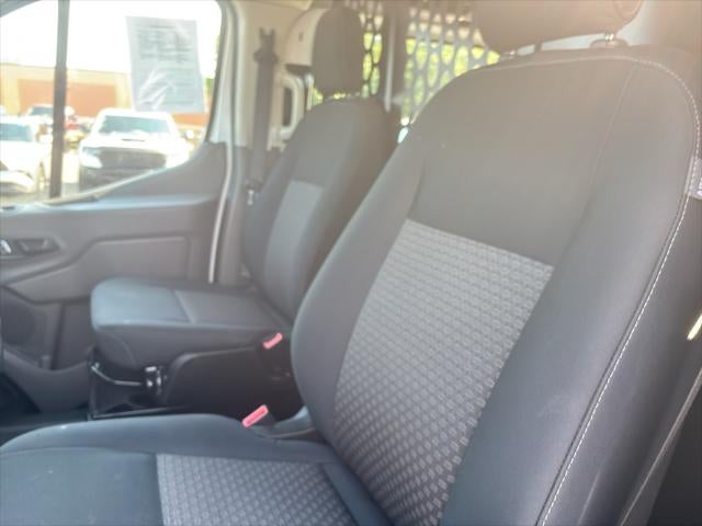 2025 Ford Transit Van Base