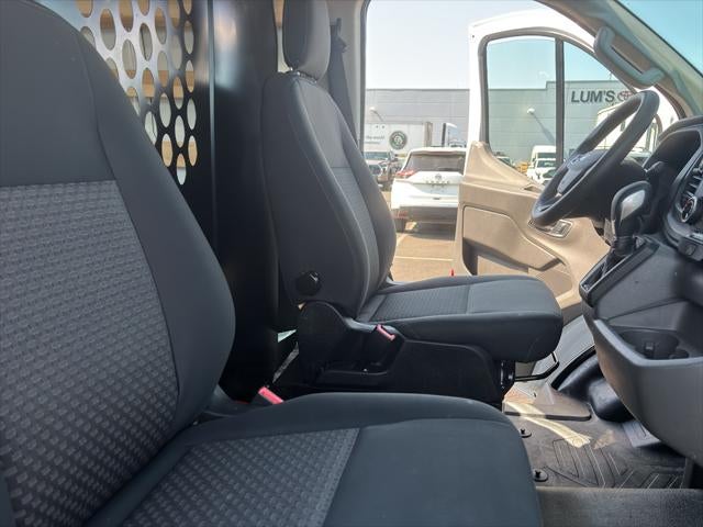 2025 Ford Transit Van Base