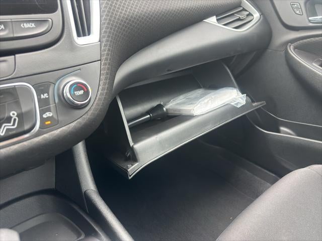 2023 Chevrolet Malibu RS