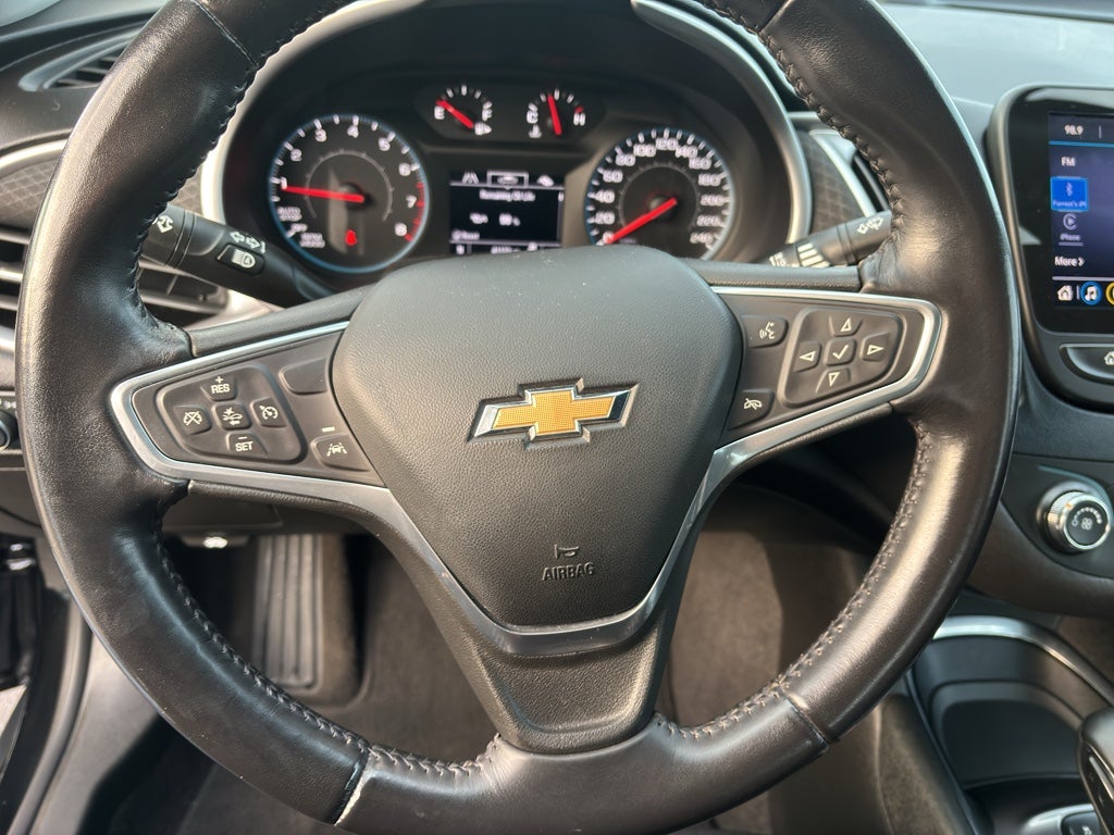 2022 Chevrolet Malibu RS