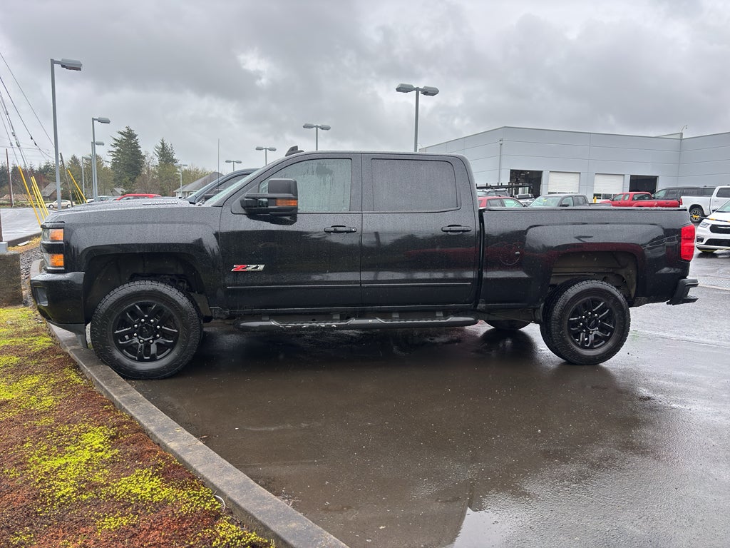 2017 Chevrolet Silverado LTZ