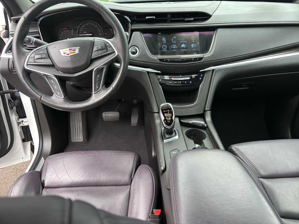 2017 Cadillac XT5 Luxury AWD