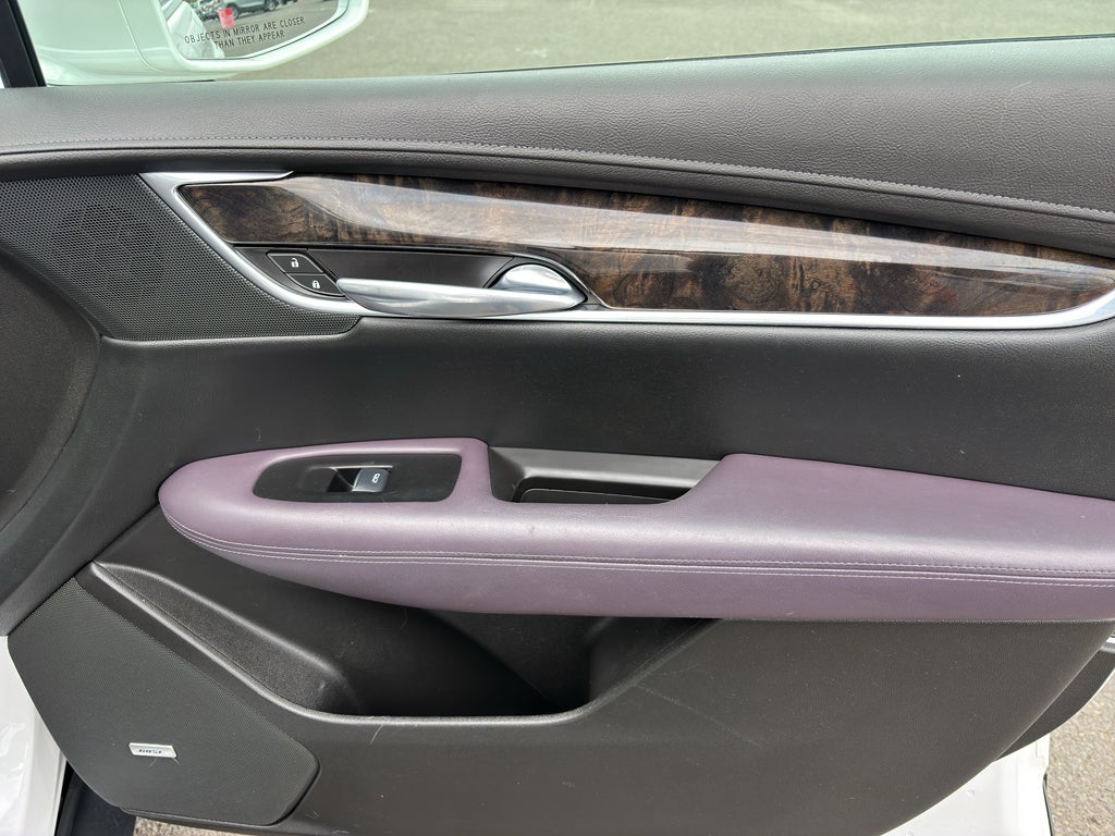 2017 Cadillac XT5 Luxury AWD