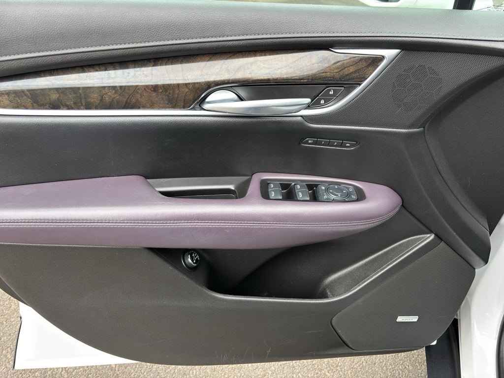 2017 Cadillac XT5 Luxury AWD