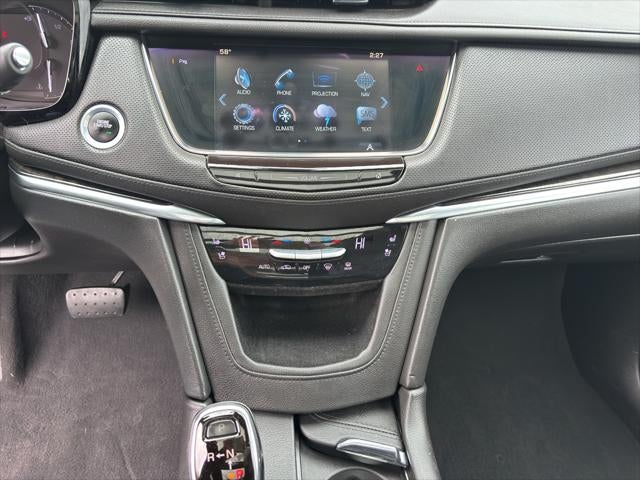 2017 Cadillac XT5 Luxury AWD