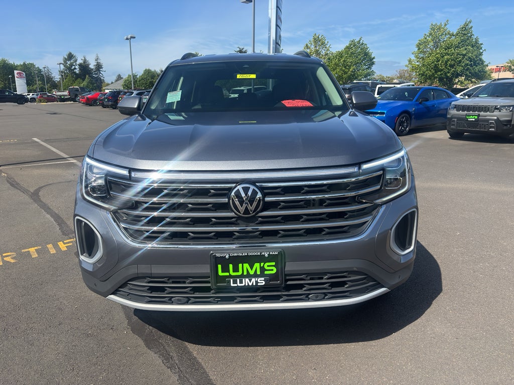 2025 Volkswagen Atlas 2.0T SE w/Technology