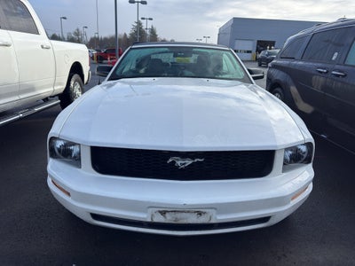2007 Ford Mustang Base
