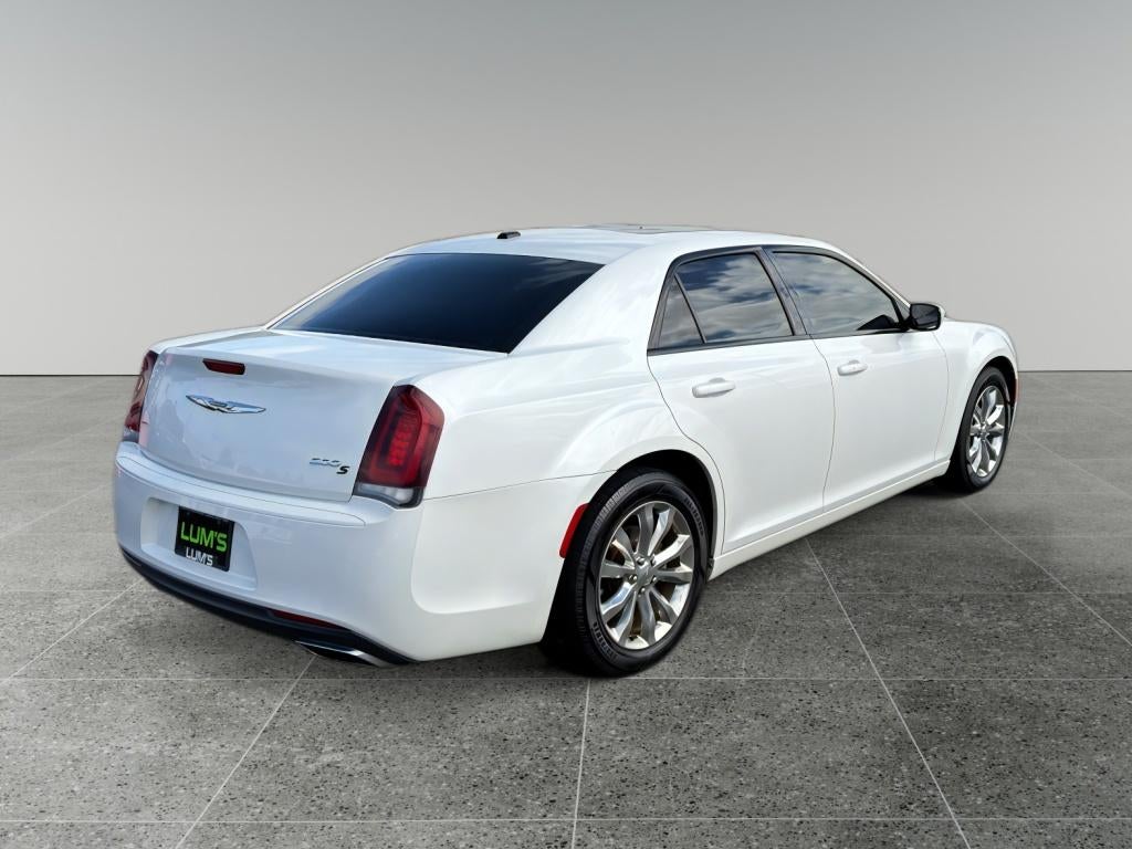 2015 Chrysler 300S 300S