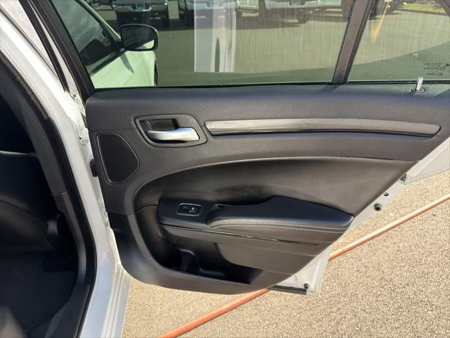 2015 Chrysler 300S 300S