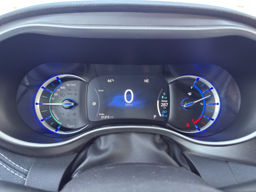 2023 Chrysler Pacifica Hybrid Touring L