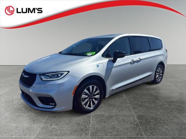 2023 Chrysler Pacifica Hybrid Limited