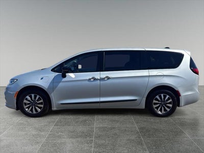 2023 Chrysler Pacifica Hybrid Limited