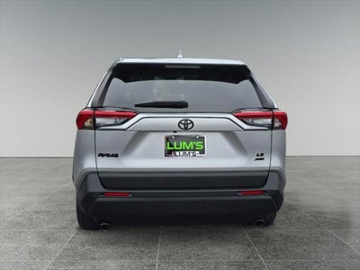 2022 Toyota RAV4 LE