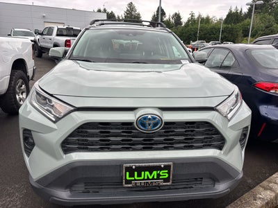 2021 Toyota RAV4 Hybrid XLE