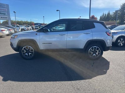 2025 Jeep Compass Trailhawk