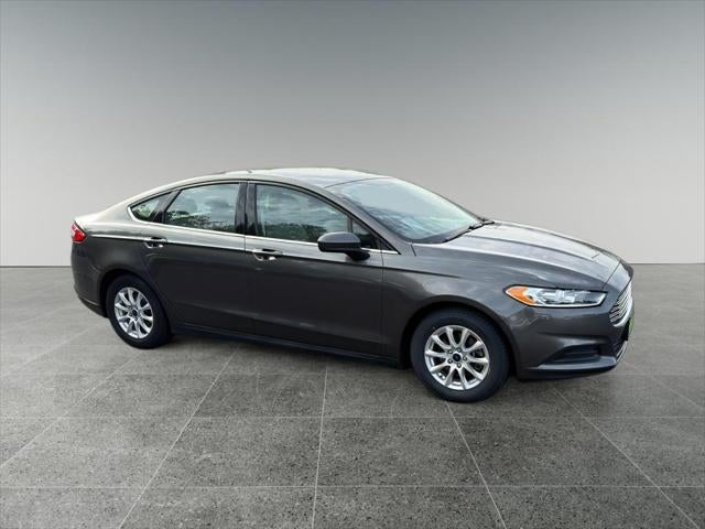 2016 Ford Fusion S