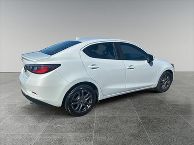2019 Toyota Yaris LE