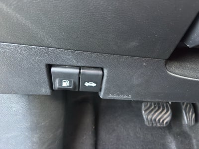 2023 Nissan Versa SV