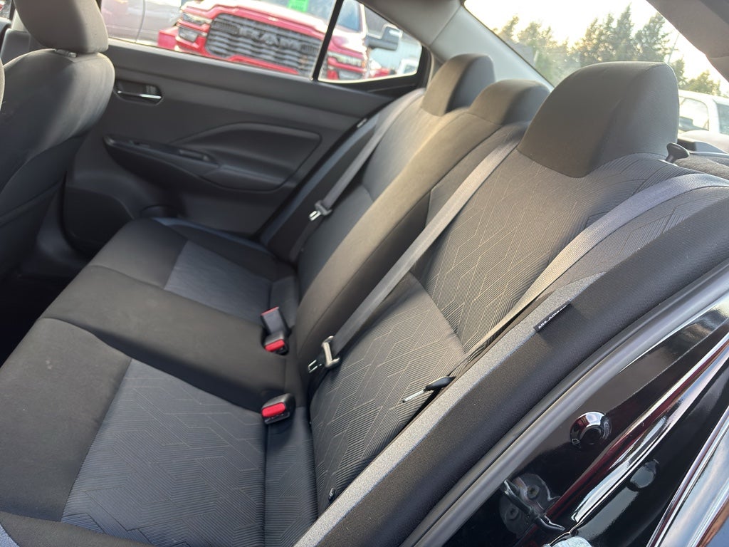 2023 Nissan Versa SV