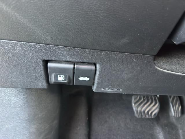 2023 Nissan Versa SV