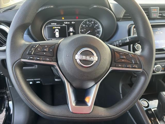 2023 Nissan Versa SV