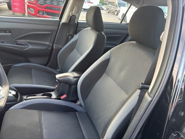 2023 Nissan Versa SV