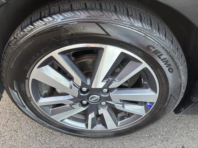 2023 Nissan Versa SV