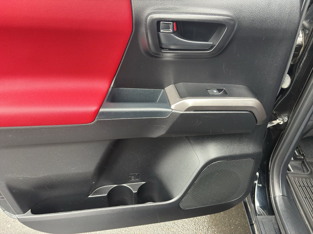 2018 Toyota Tacoma SR5