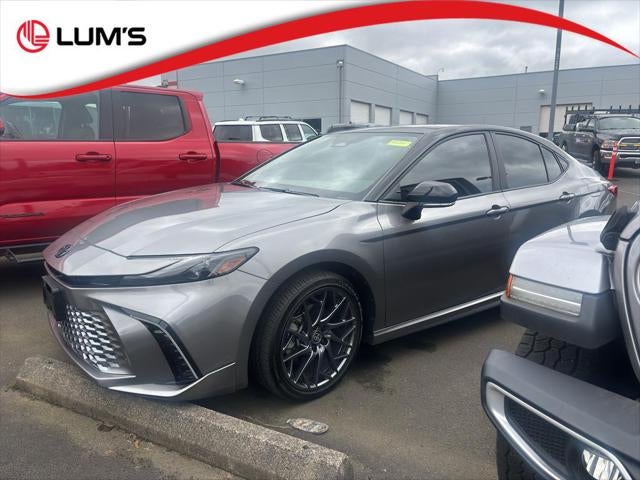 2025 Toyota Camry Hybrid XSE