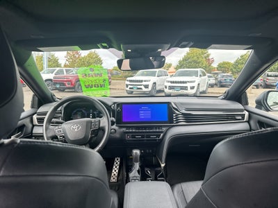 2025 Toyota Camry Hybrid XSE