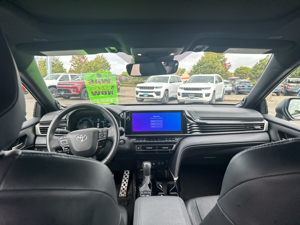 2025 Toyota Camry Hybrid XSE