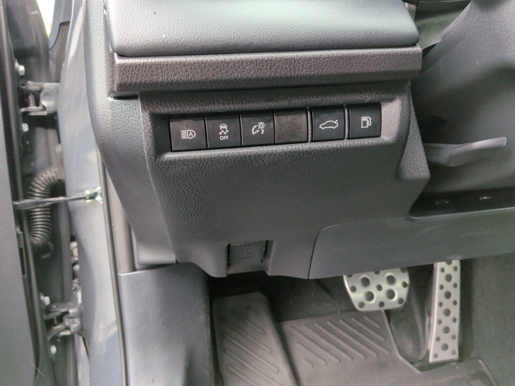 2025 Toyota Camry Hybrid XSE