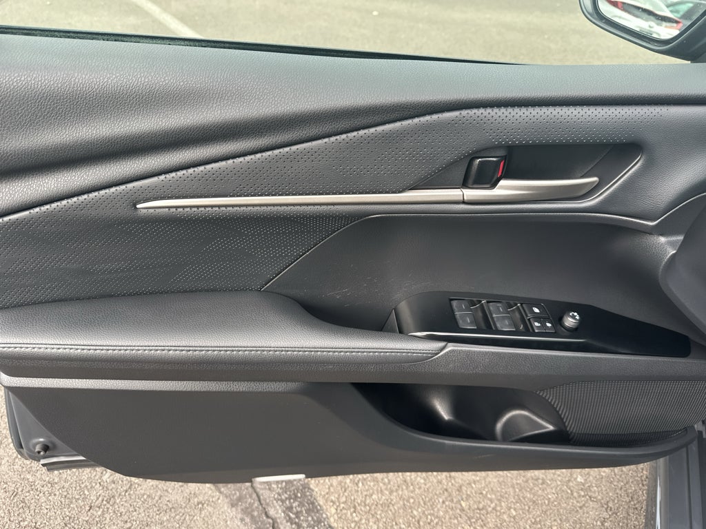 2025 Toyota Camry Hybrid XSE