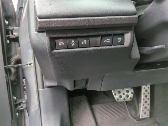 2025 Toyota Camry Hybrid XSE