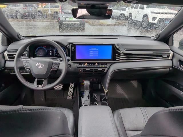 2025 Toyota Camry Hybrid XSE