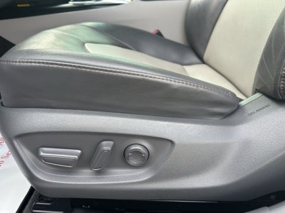 2020 Toyota Camry Hybrid Hybrid XLE