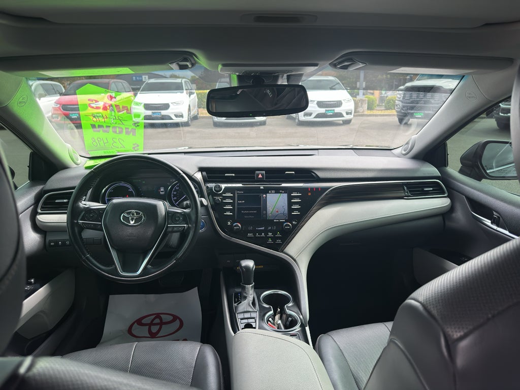 2020 Toyota Camry Hybrid Hybrid XLE