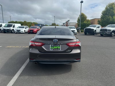 2020 Toyota Camry Hybrid Hybrid XLE