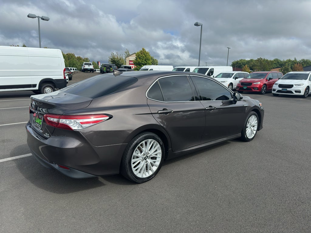 2020 Toyota Camry Hybrid Hybrid XLE